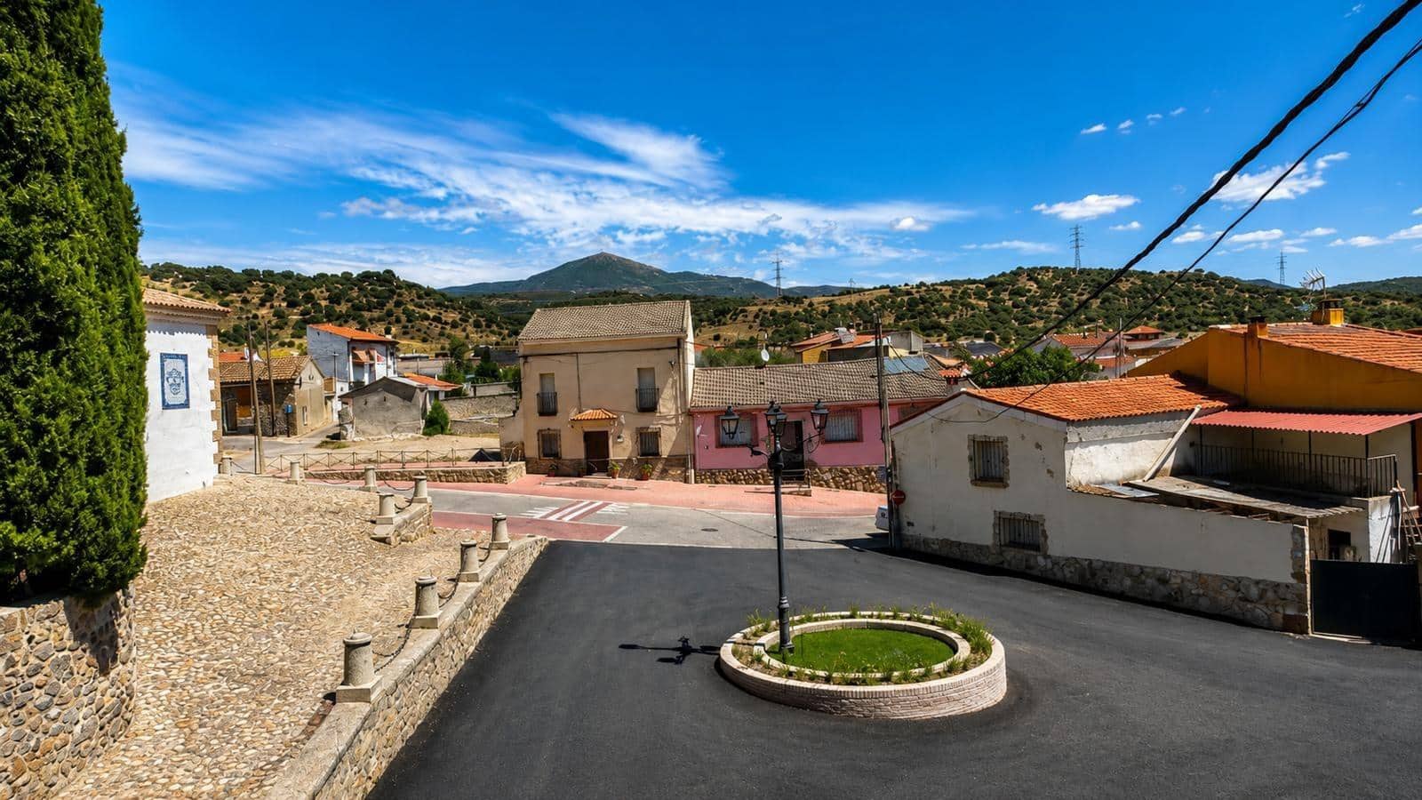 Piso de 2 habitaciones en San Román de los Montes en venta - 94.999 € (Ref: 10004140)