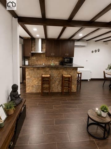 2 sovrum Lägenhet till salu i Albacete stad - 160 000 € (Ref: 10005575)