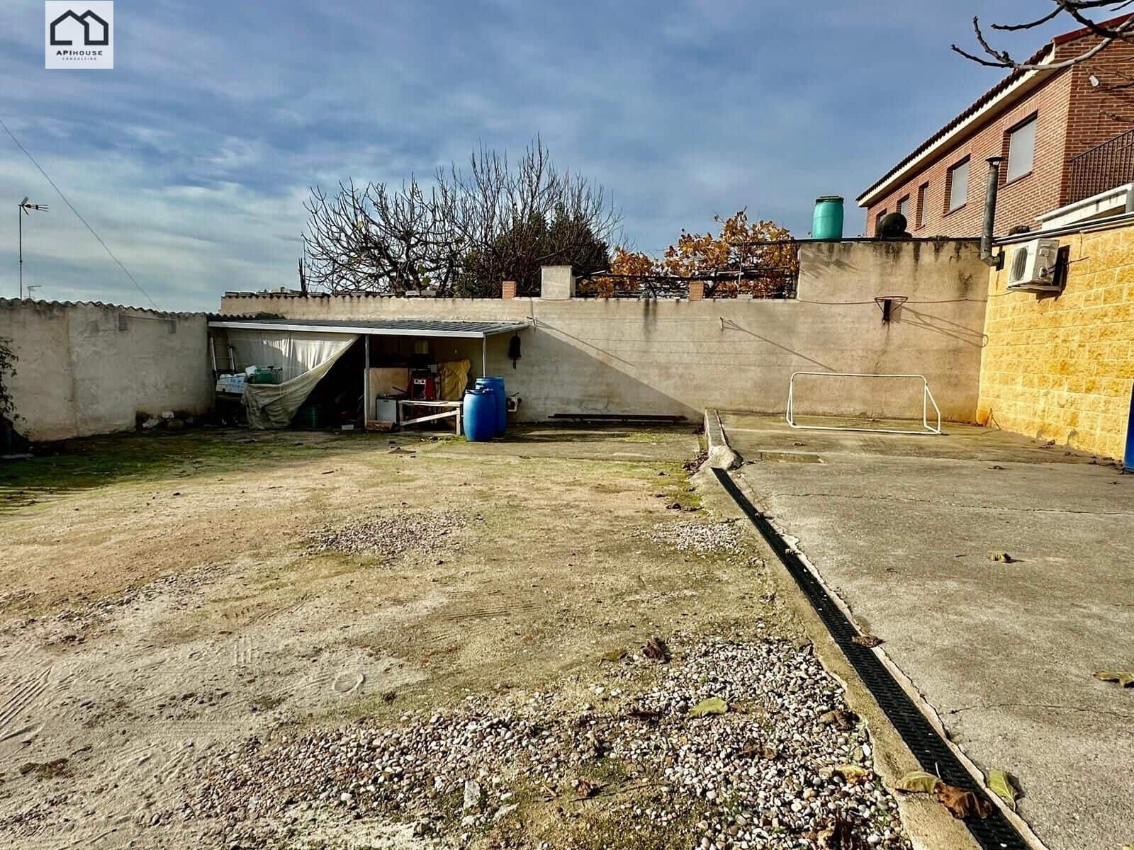 3 Zimmer Haus zu verkaufen in Mesegar de Tajo mit Garage - 86.999 € (Ref: 9506827)