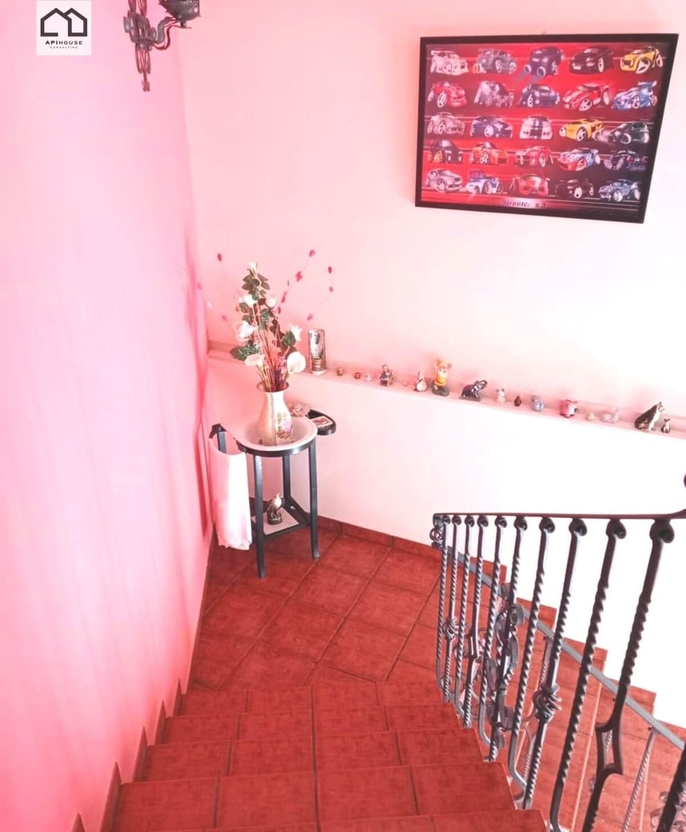 3 bedroom Townhouse for sale in La Font de la Figuera with garage - € 275,000 (Ref: 9506828)