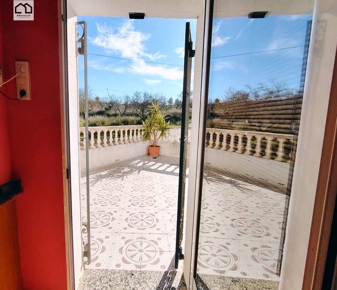 3 bedroom Townhouse for sale in La Font de la Figuera with garage - € 275,000 (Ref: 9506828)