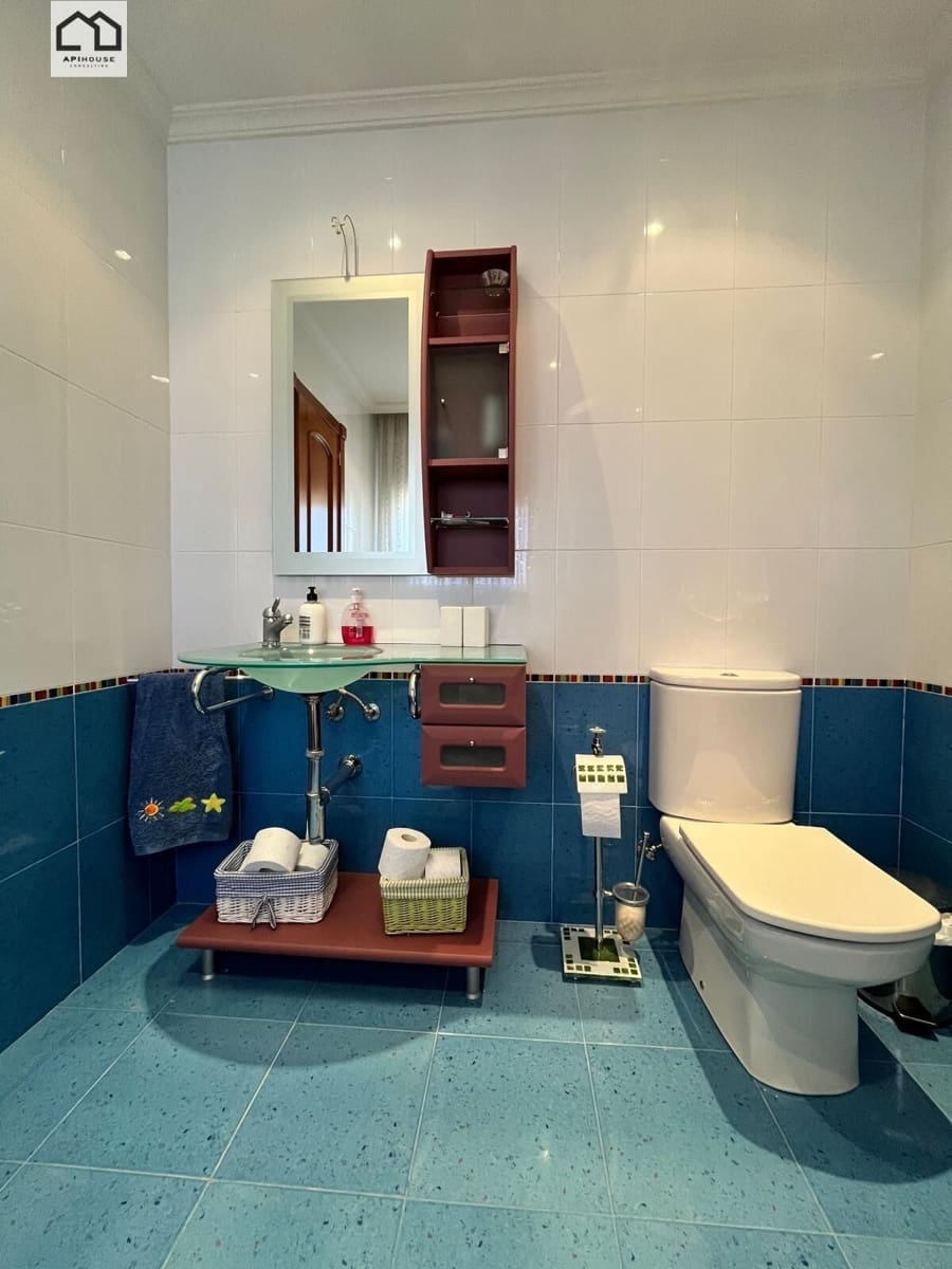 Chalet de 5 habitaciones en Santa Olalla en venta con garaje - 339.999 € (Ref: 9506829)