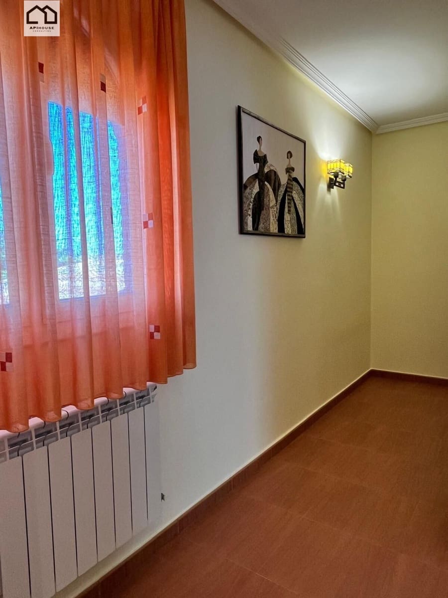 Chalet de 5 habitaciones en Santa Olalla en venta con garaje - 339.999 € (Ref: 9506829)