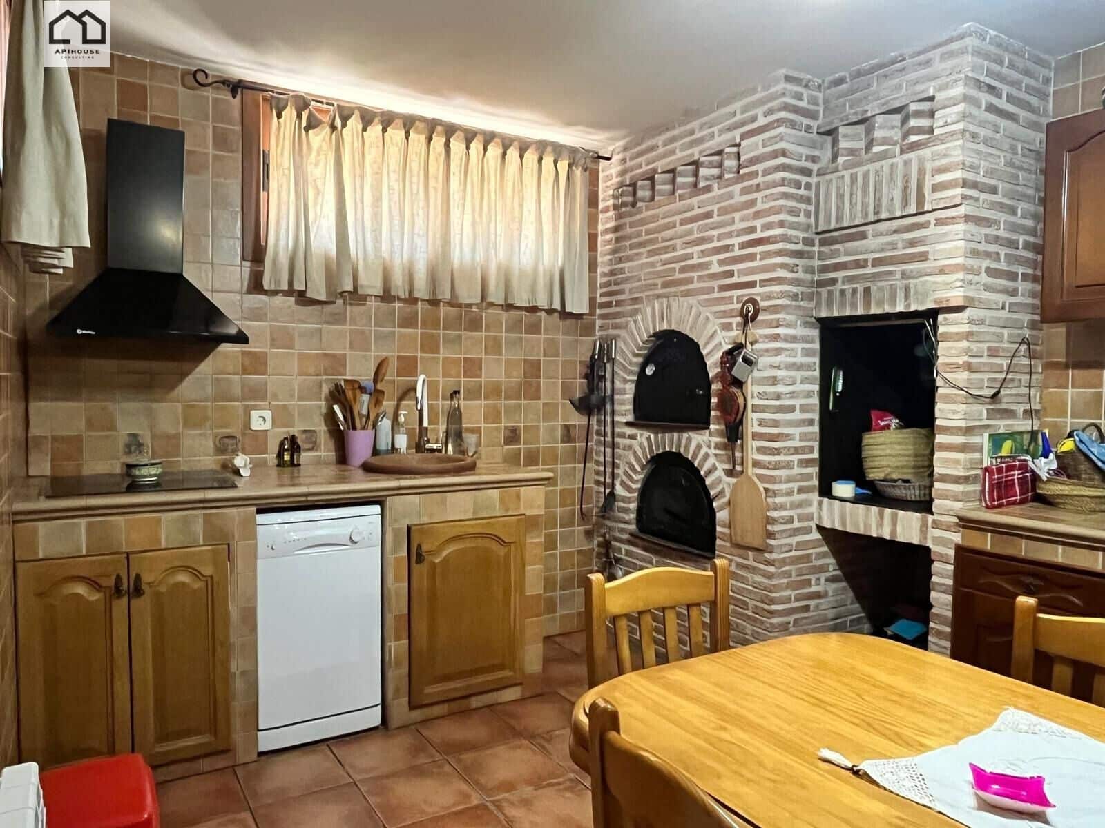 Chalet de 5 habitaciones en Santa Olalla en venta con garaje - 339.999 € (Ref: 9506829)