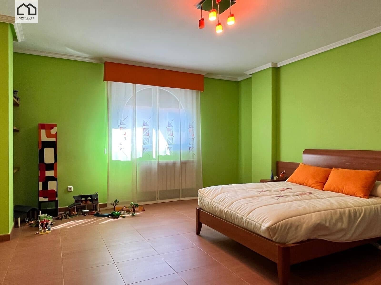 Chalet de 5 habitaciones en Santa Olalla en venta con garaje - 339.999 € (Ref: 9506829)