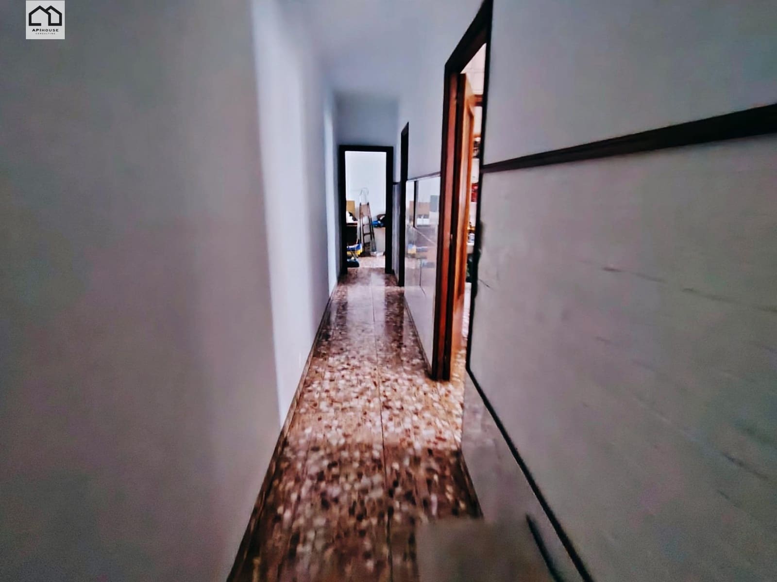 8 bedroom Apartment for sale in La Font de la Figuera - € 148,000 (Ref: 9506832)