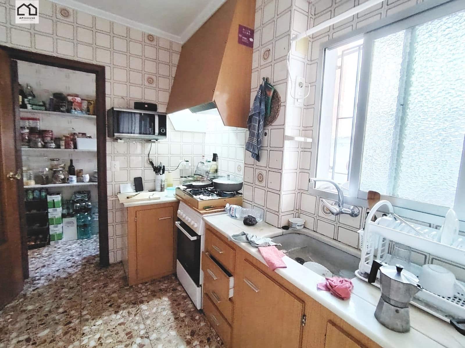 8 bedroom Apartment for sale in La Font de la Figuera - € 148,000 (Ref: 9506832)