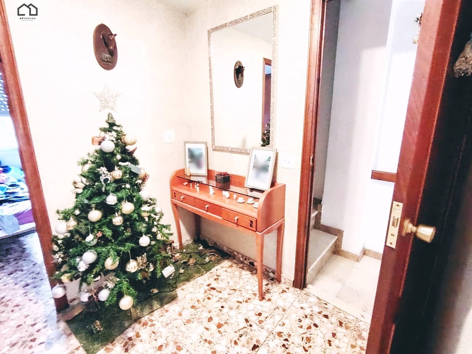 8 bedroom Apartment for sale in La Font de la Figuera - € 148,000 (Ref: 9506832)