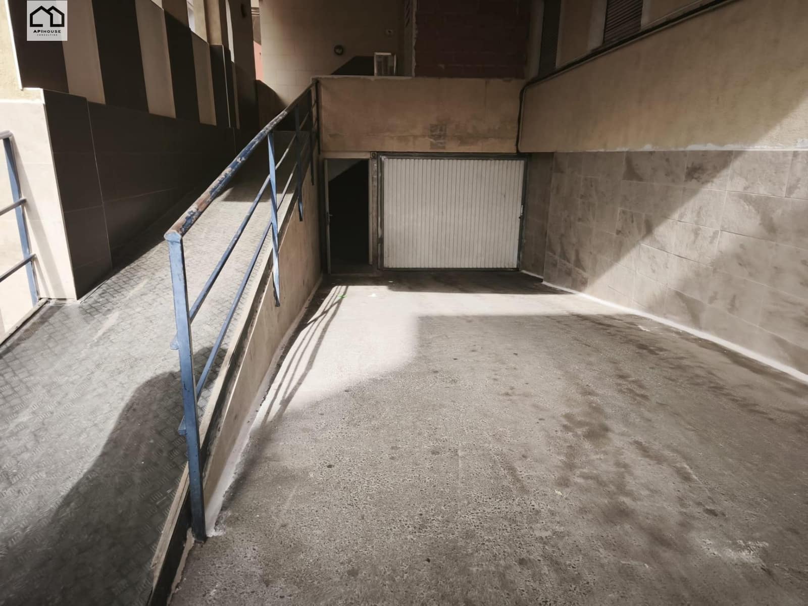 2 sypialnia Penthouse na sprzedaż w Torrevieja z garażem - 205 000 € (Ref: 9506836)