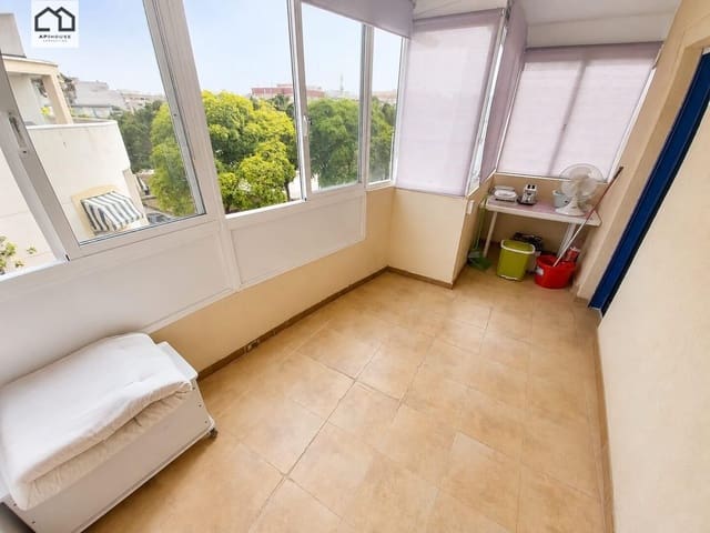 2 bedroom Penthouse for sale in Playa del Cura, Torrevieja with garage - € 174,000 (Ref: 9506836)