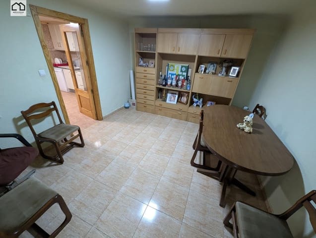 5 soverom Leilighet til salgs i Monóvar / Monóver - € 131 000 (Ref: 9506839)