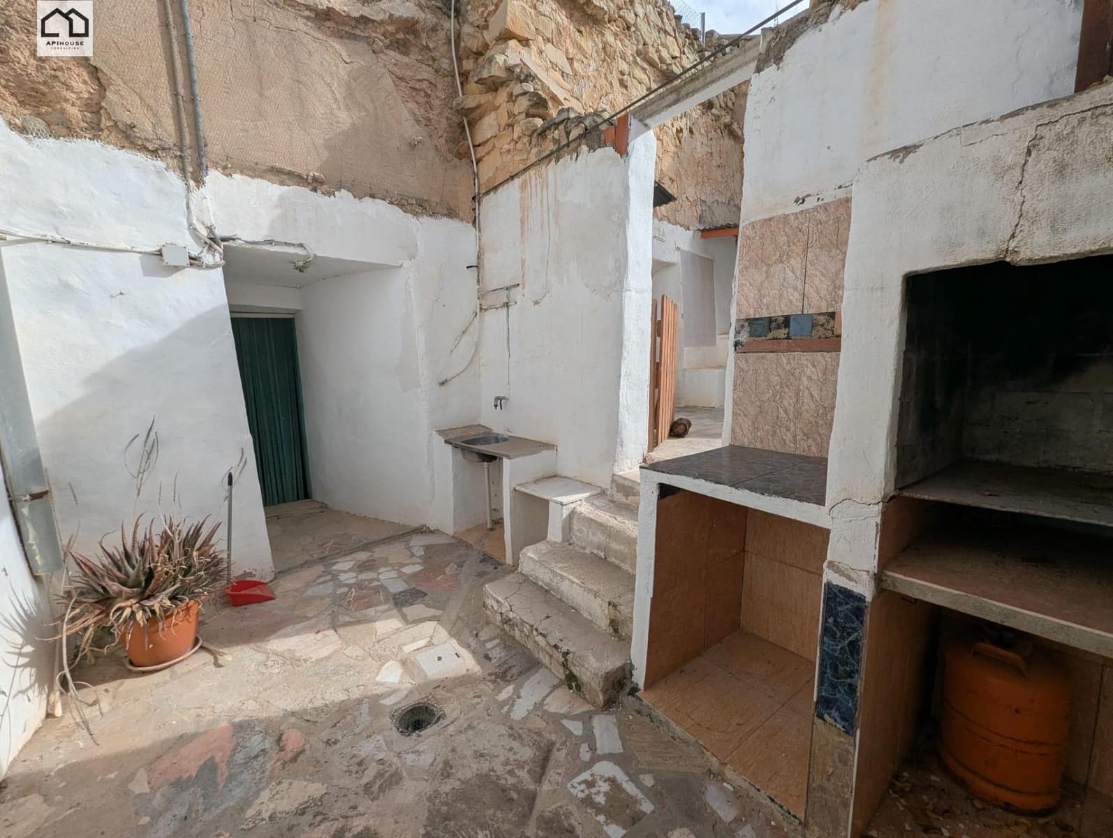 5 soverom Leilighet til salgs i Monovar / Monover - € 131 000 (Ref: 9506839)