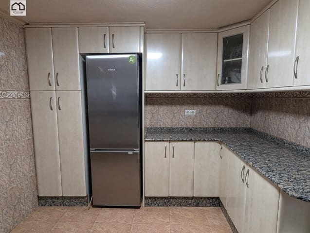 5 soverom Leilighet til salgs i Monóvar / Monóver - € 131 000 (Ref: 9506839)