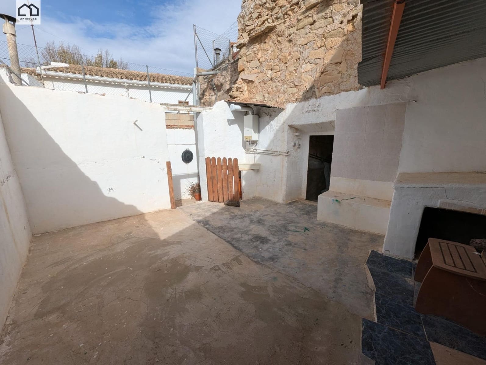 5 soverom Leilighet til salgs i Monovar / Monover - € 131 000 (Ref: 9506839)