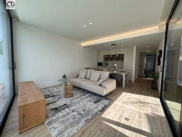 3 bedroom Villa for sale in Torre de la Horadada, Pilar de la Horadada with pool - € 599,000 (Ref: 9506842)