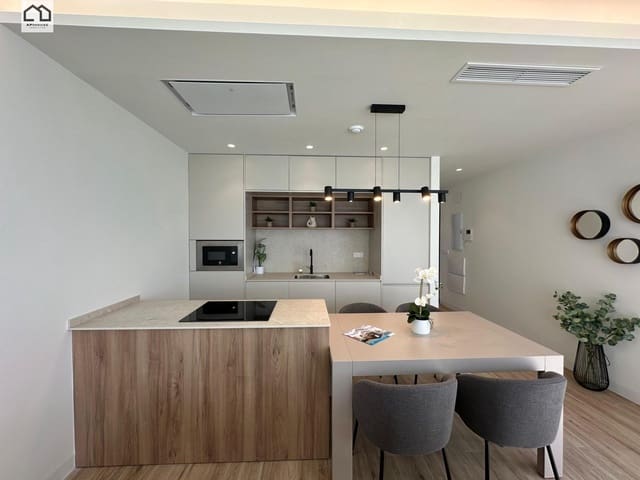 3 bedroom Villa for sale in Torre de la Horadada, Pilar de la Horadada with pool - € 599,000 (Ref: 9506842)