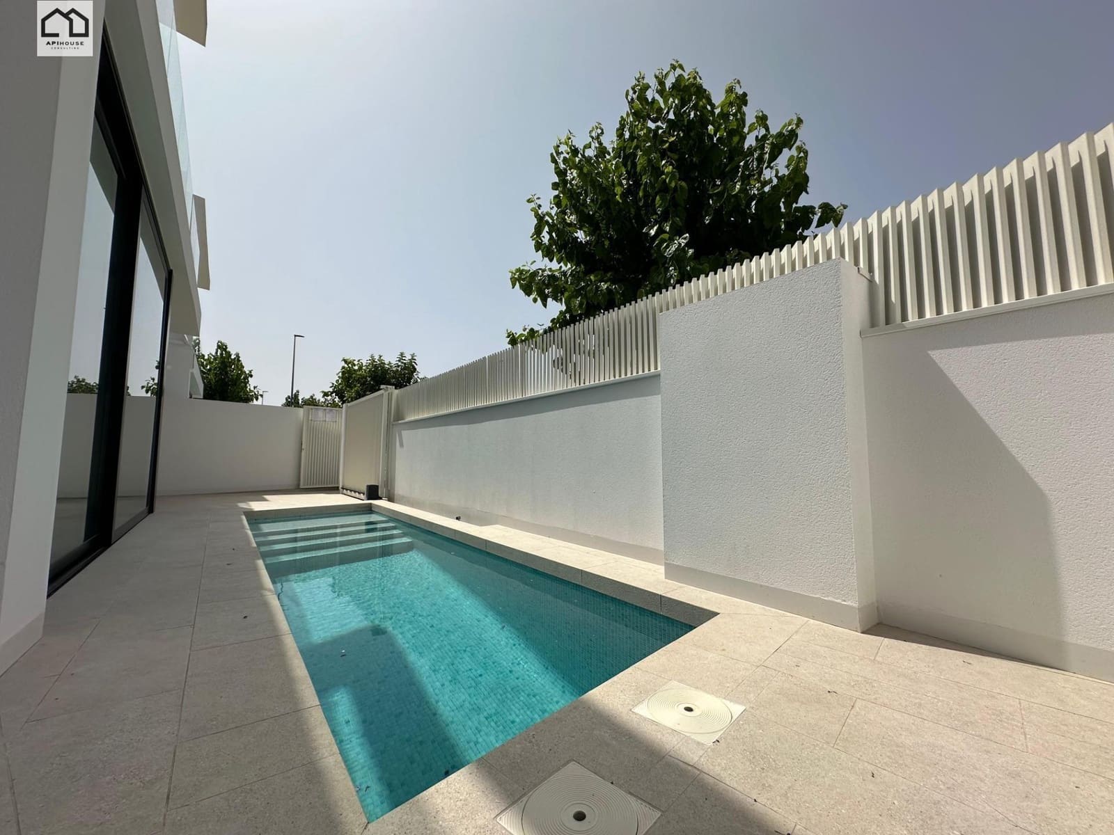 3 bedroom Villa for sale in Torre de la Horadada with pool - € 599,000 (Ref: 9506842)