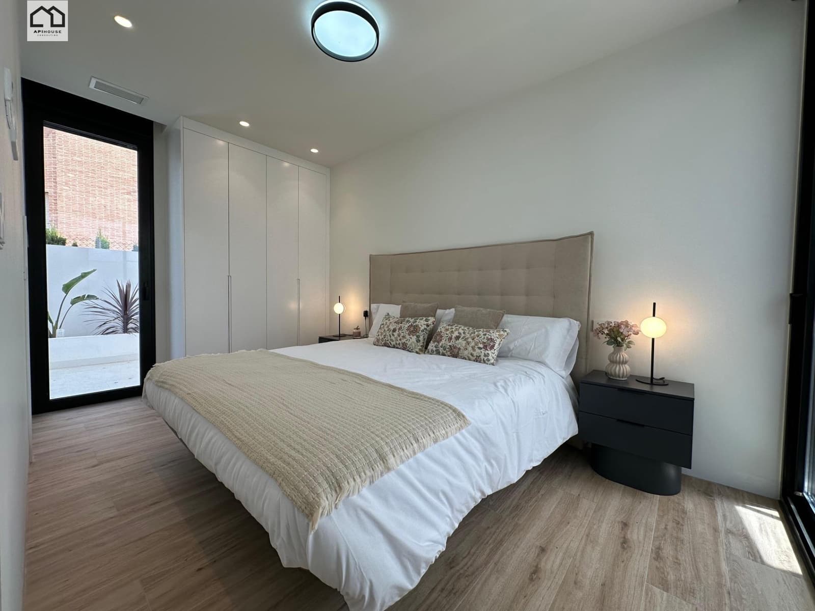 3 bedroom Villa for sale in Torre de la Horadada with pool - € 599,000 (Ref: 9506842)