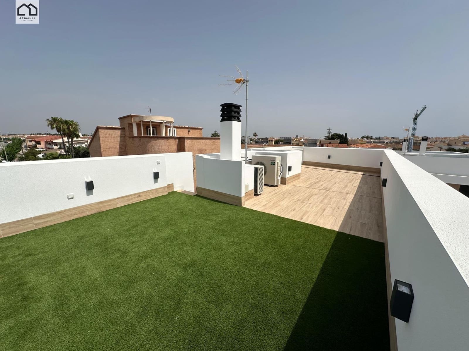 3 bedroom Villa for sale in Torre de la Horadada with pool - € 599,000 (Ref: 9506842)