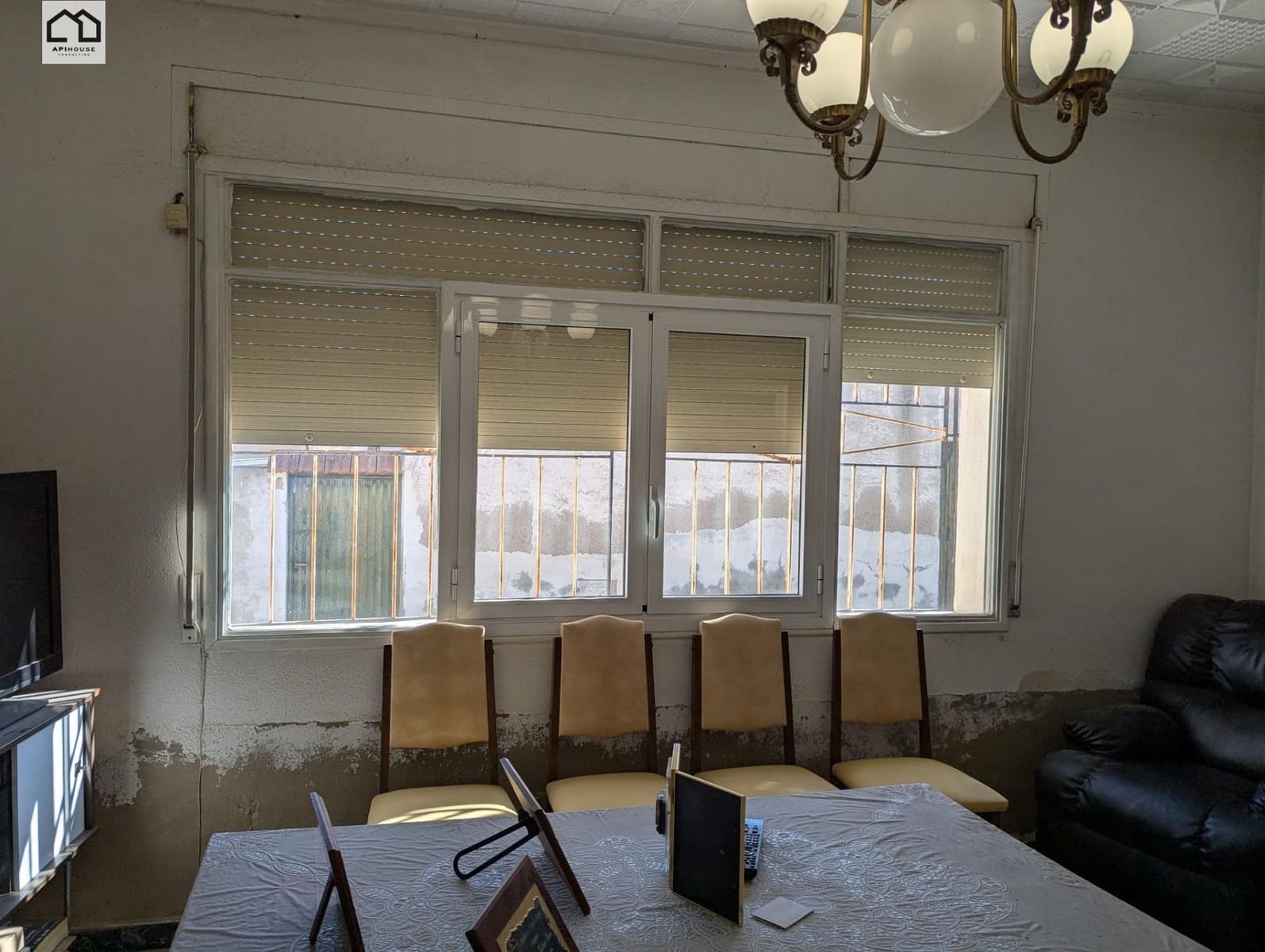 Casa de 3 habitaciones en Orihuela en venta - 104.000 € (Ref: 9506844)