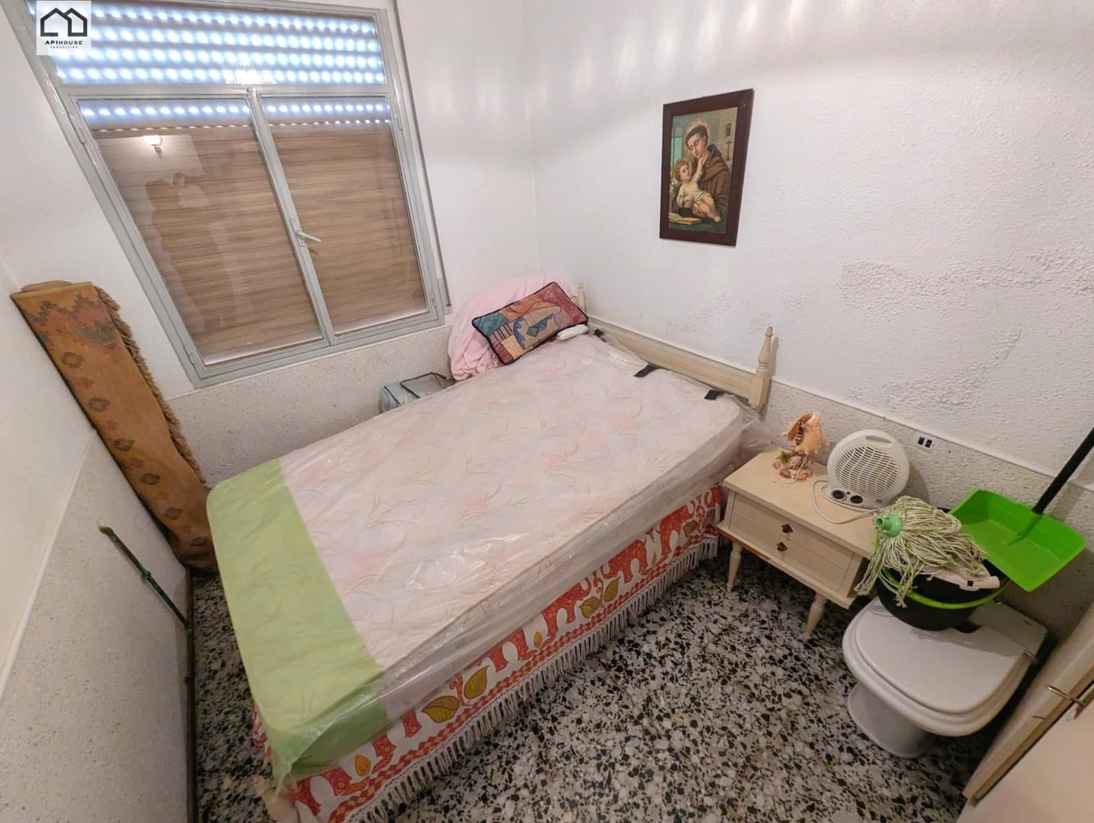 Casa de 3 habitaciones en Orihuela en venta - 104.000 € (Ref: 9506844)