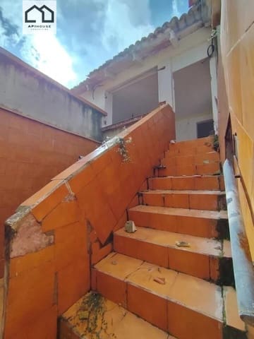 4 soveværelse Byhus til salg i Montesa - € 33.300 (Ref: 9506852)