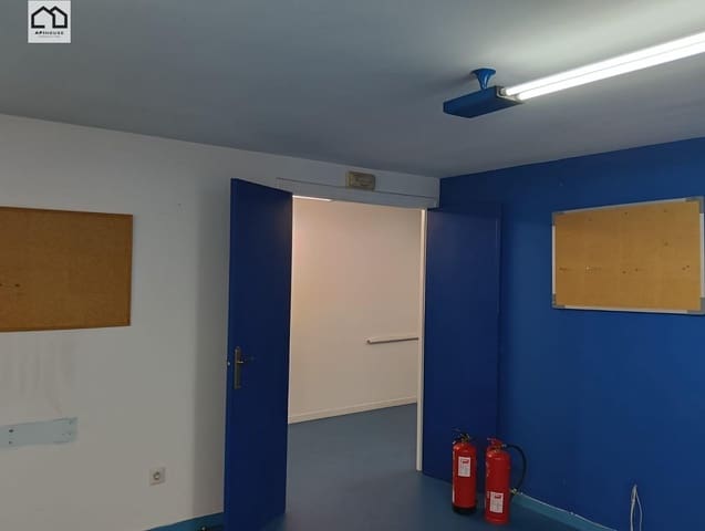 6 quarto Comercial para venda em Lugo cidade - 62 999 € (Ref: 9506856)
