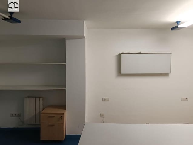 6 quarto Comercial para venda em Lugo cidade - 62 999 € (Ref: 9506856)