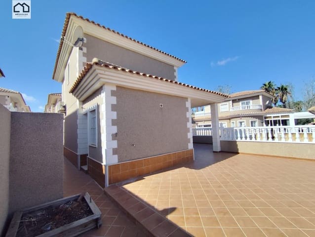 5 quarto Moradia para venda em Los Balcones - Los Altos, Torrevieja com garagem - 320 000 € (Ref: 9506857)