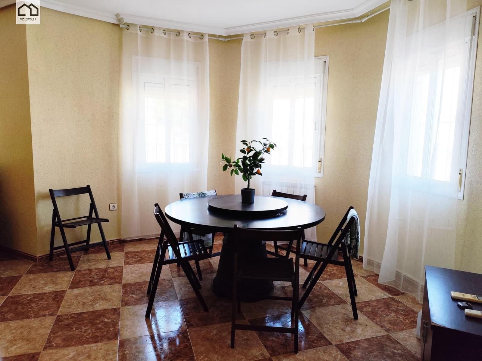 5 quarto Moradia para venda em Torrevieja com garagem - 320 000 € (Ref: 9506857)