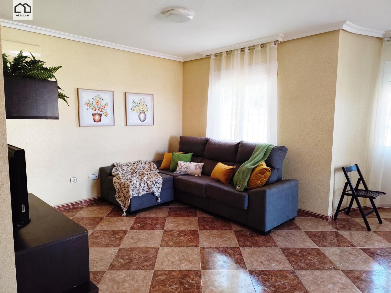 5 quarto Moradia para venda em Torrevieja com garagem - 320 000 € (Ref: 9506857)