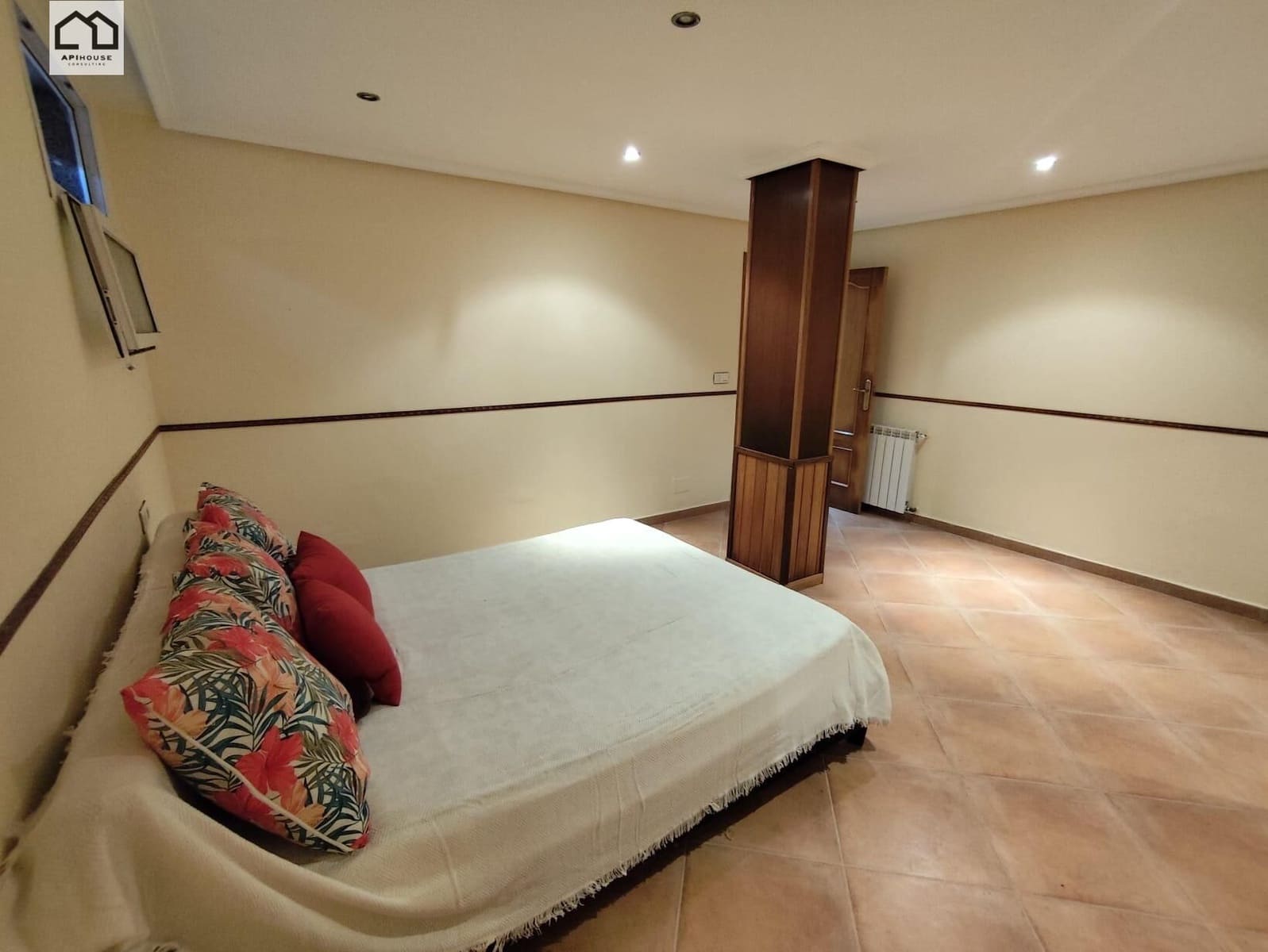 5 quarto Moradia para venda em Torrevieja com garagem - 320 000 € (Ref: 9506857)