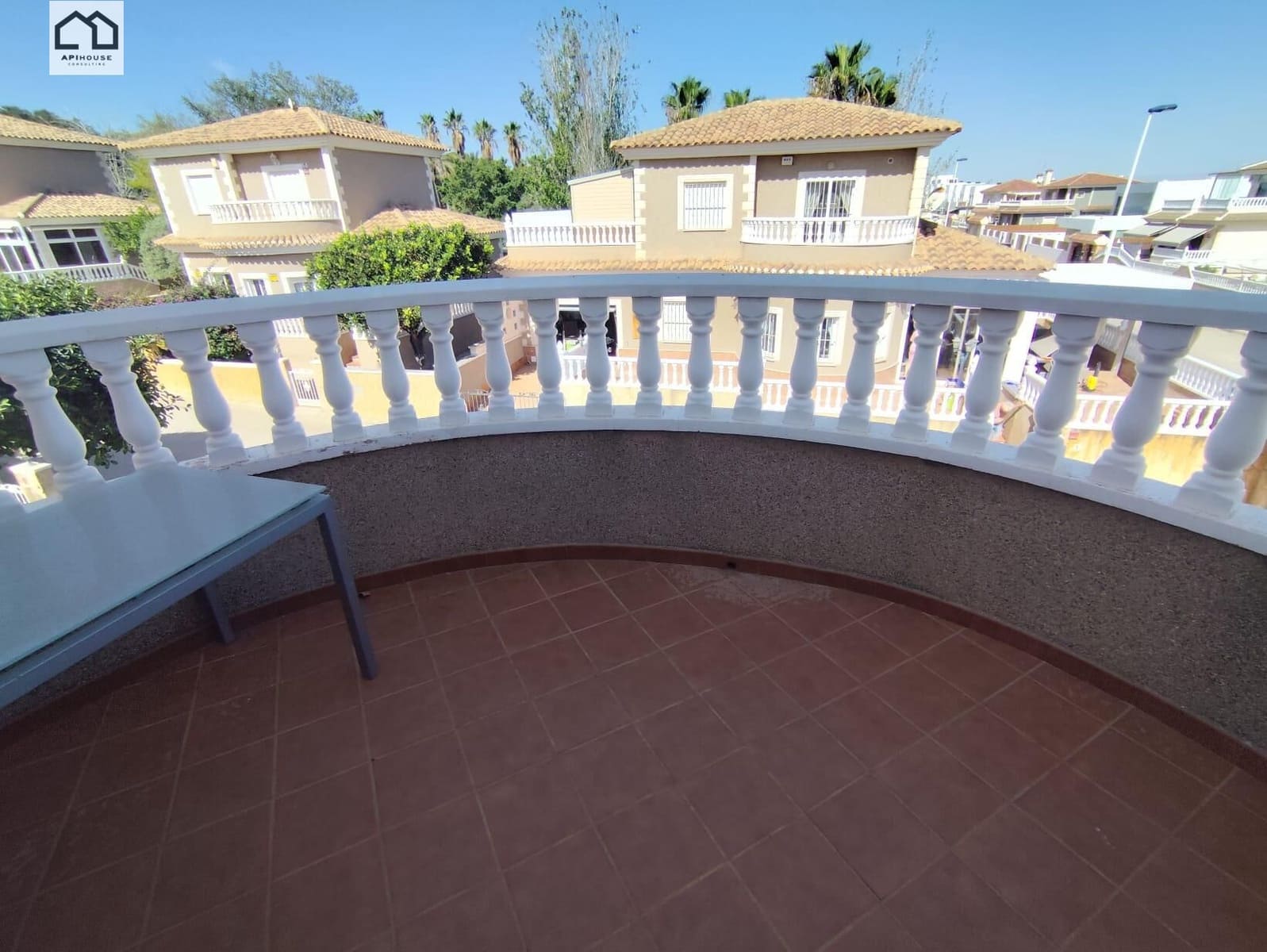 5 quarto Moradia para venda em Torrevieja com garagem - 320 000 € (Ref: 9506857)