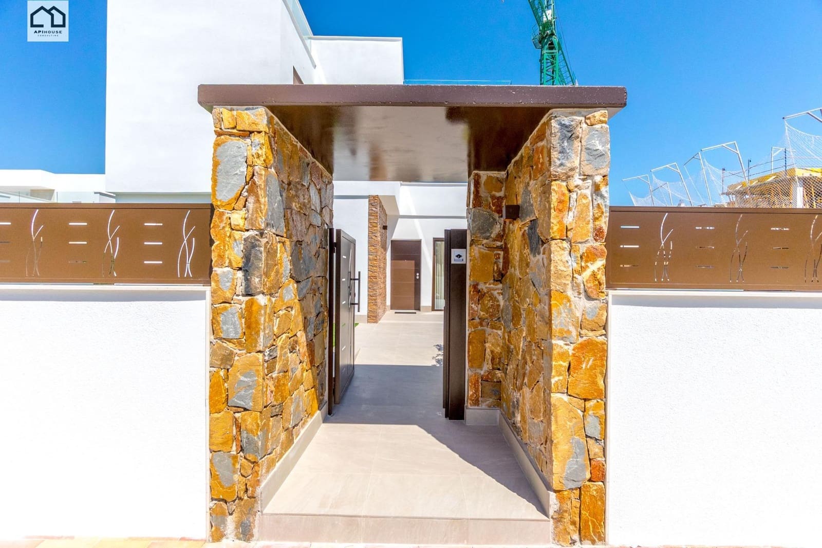 3 soveværelse Rækkehus til salg i Benijofar med garage - € 460.000 (Ref: 9506858)