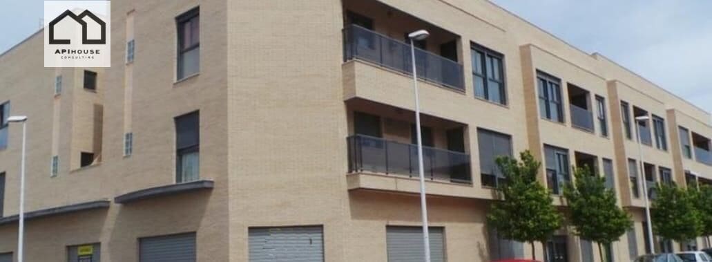 Piso de 2 habitaciones en Hondón de las Nieves en venta con garaje - 118.000 € (Ref: 9506860)