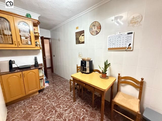 3 makuuhuone Huoneisto myytävänä paikassa Guardamar del Segura - 149 900 € (Ref: 9506863)