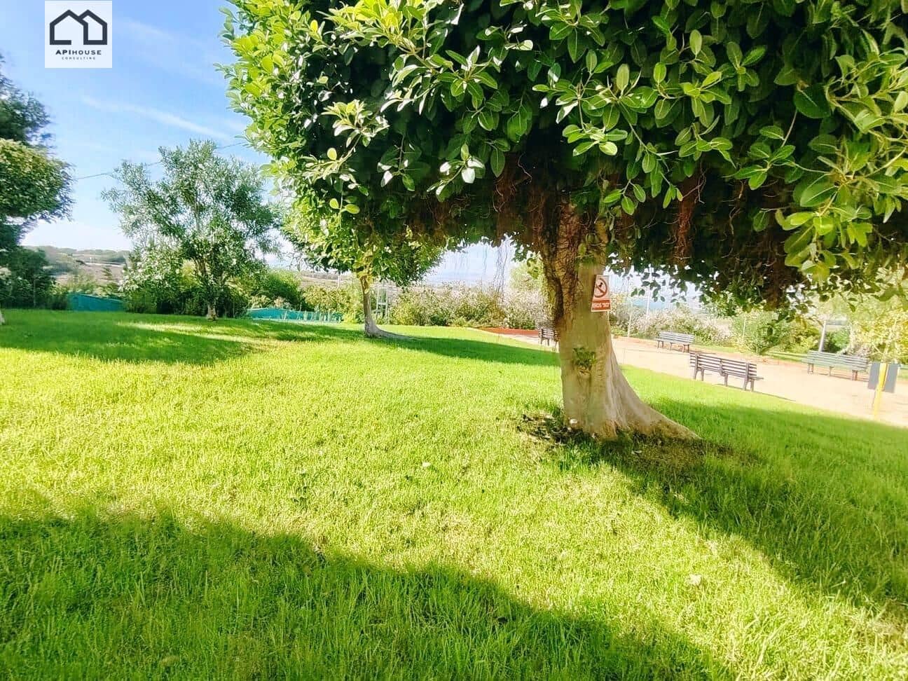 2 soverom Penthouse til salgs i Torrevieja med svømmebasseng - € 139 900 (Ref: 9506864)