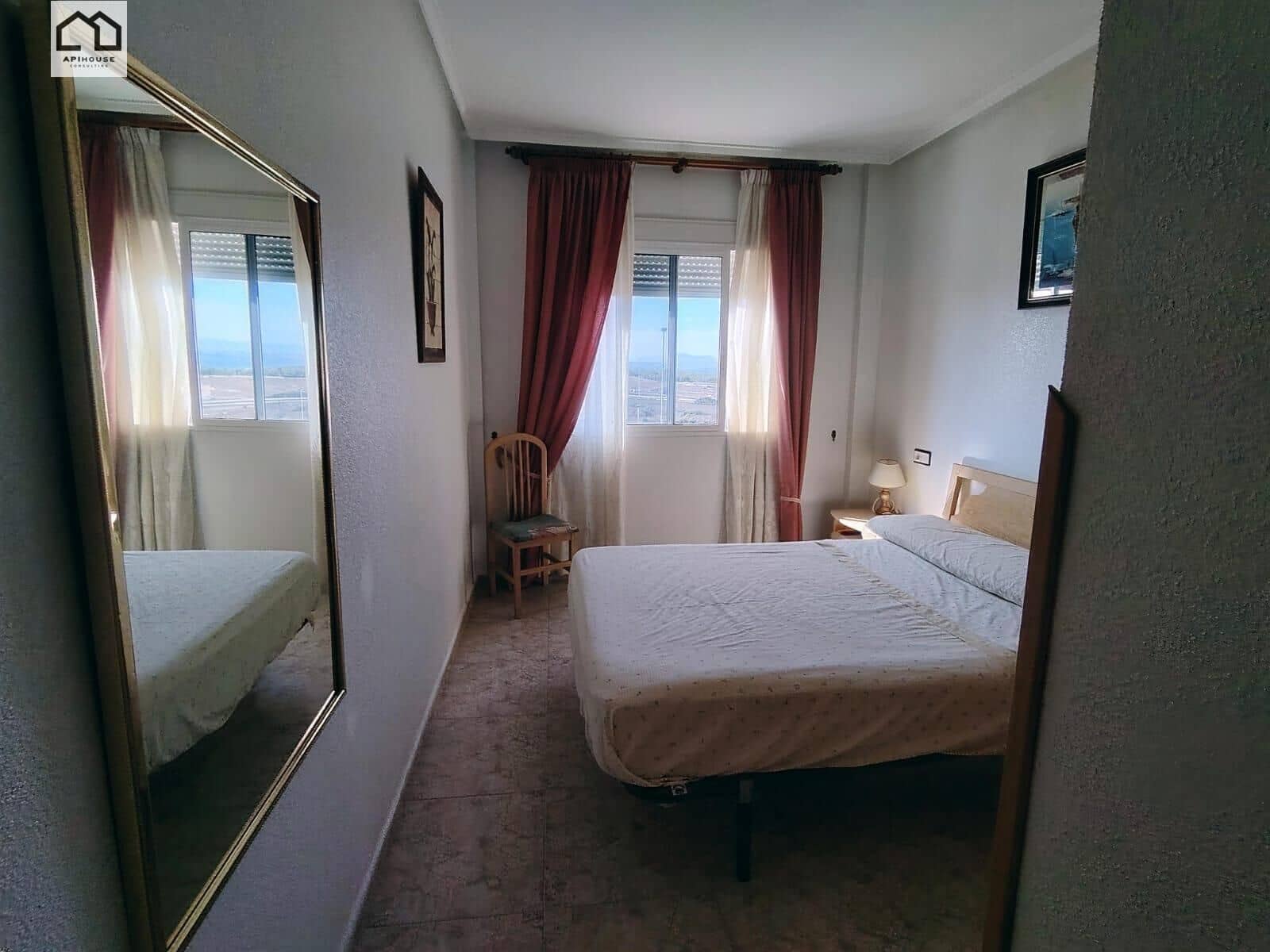 2 soverom Penthouse til salgs i Torrevieja med svømmebasseng - € 139 900 (Ref: 9506864)