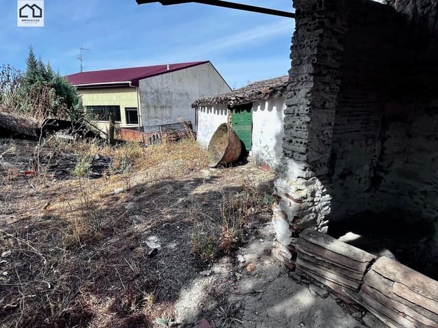 4 quarto Casa em Banda para venda em Montearagón - 29 999 € (Ref: 9506865)