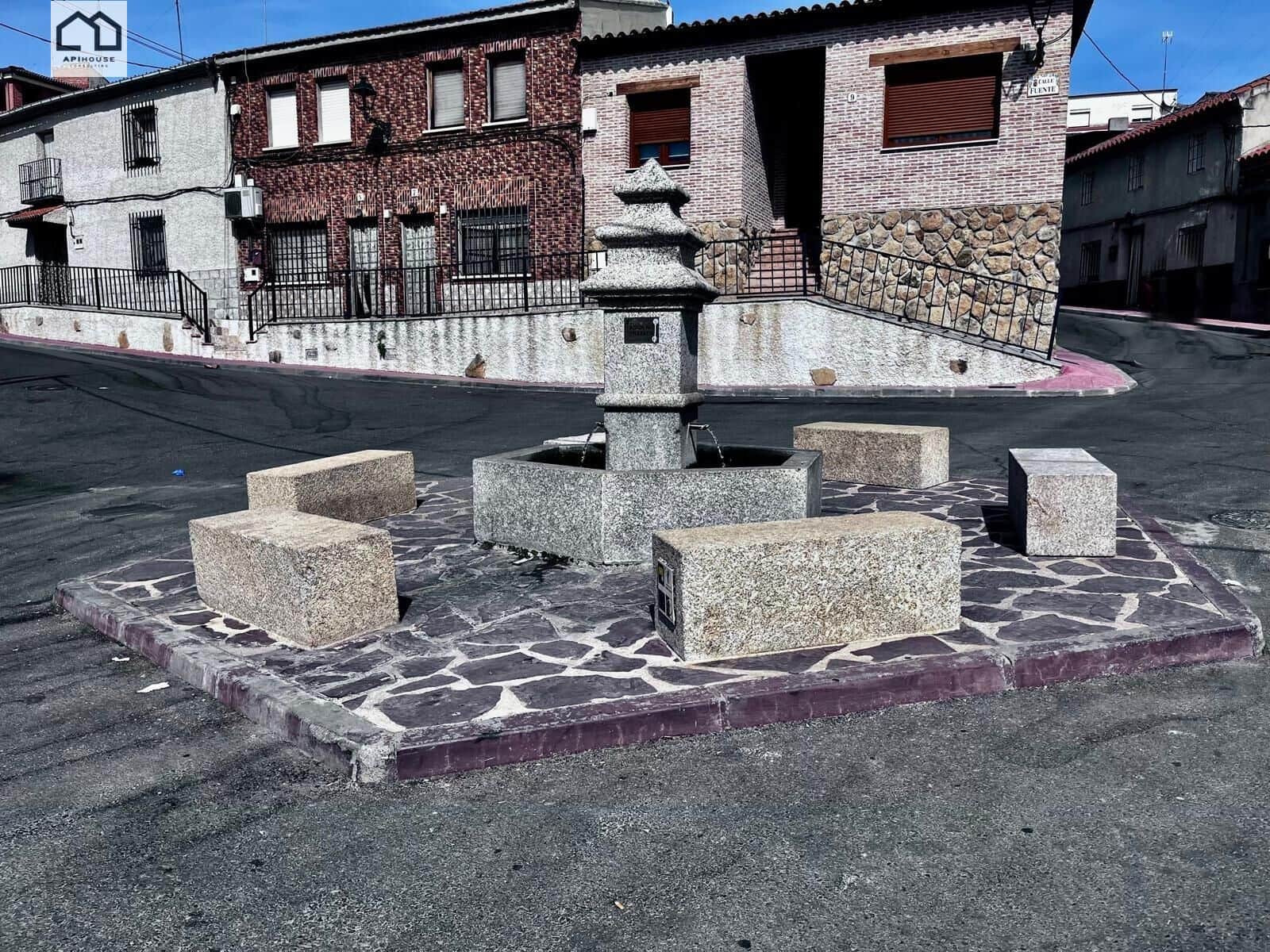 4 quarto Casa em Banda para venda em Montearagon - 29 999 € (Ref: 9506865)