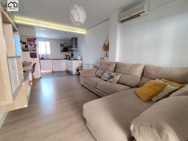 2 quarto Apartamento para venda em Aguas Nuevas, Torrevieja com piscina - 163 000 € (Ref: 9506866)