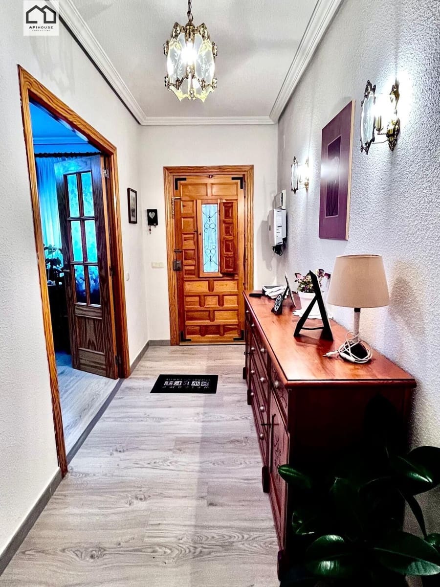 3 Zimmer Haus zu verkaufen in El Casar de Escalona mit Garage - 163.000 € (Ref: 9506867)