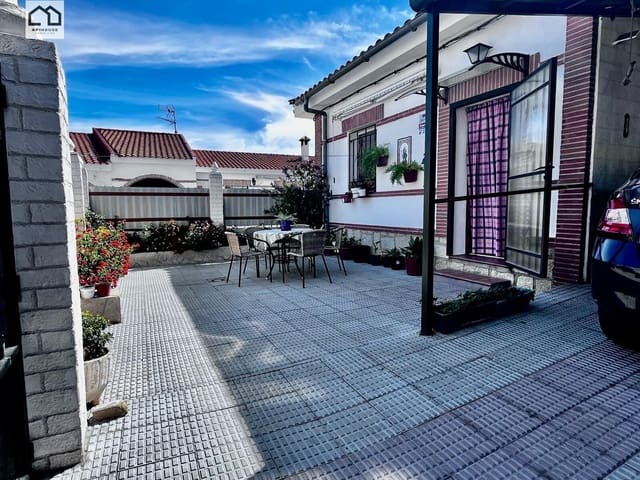 3 Zimmer Haus zu verkaufen in El Casar de Escalona mit Garage - 163.000 € (Ref: 9506867)