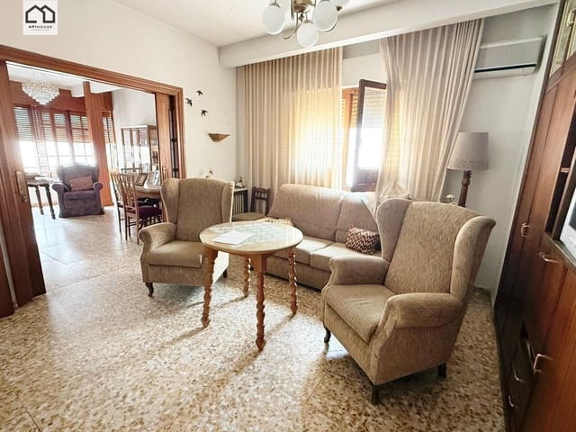 6 Zimmer Haus zu verkaufen in Santa Olalla mit Garage - 180.000 € (Ref: 9506869)