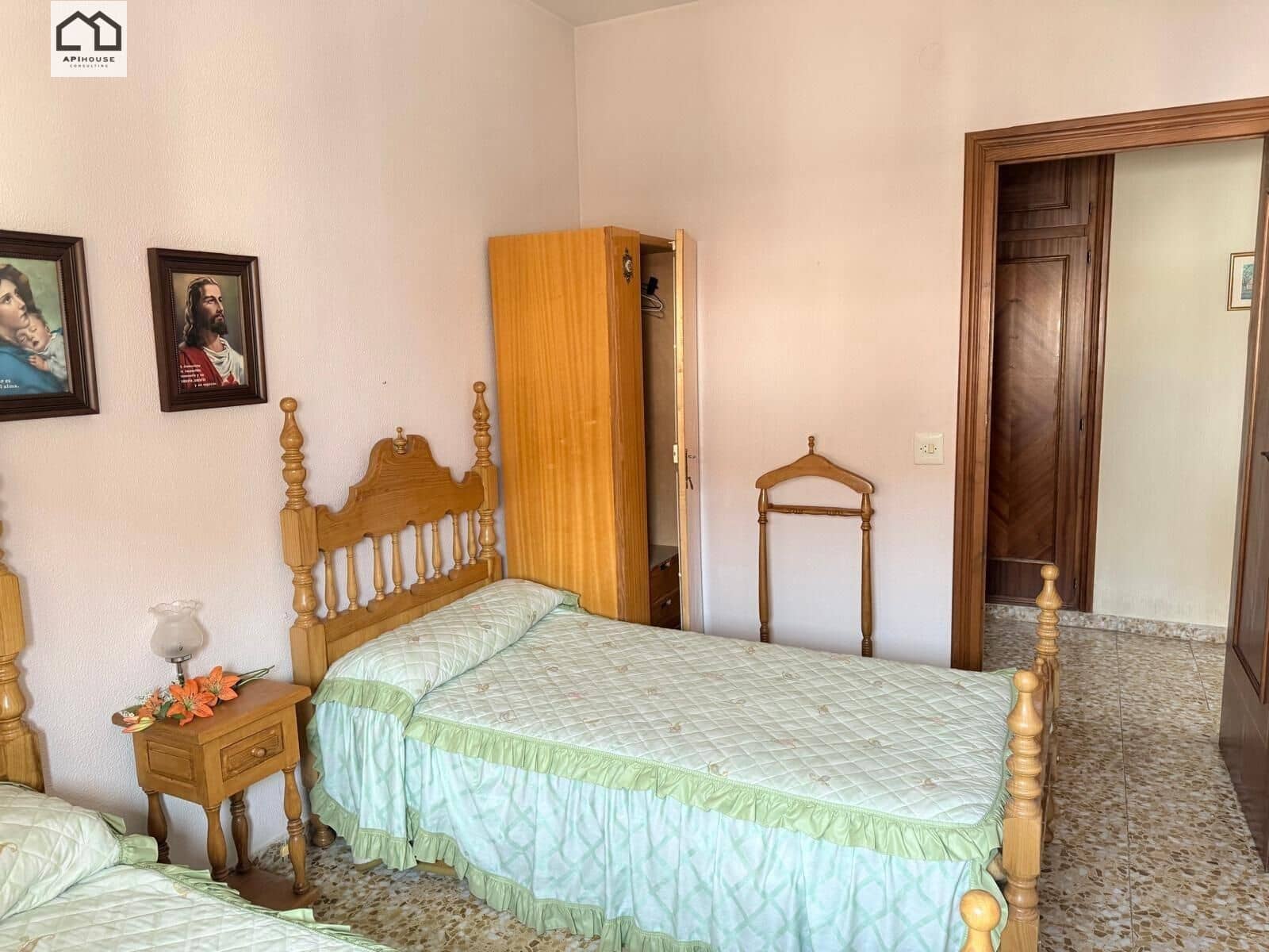 6 Zimmer Haus zu verkaufen in Santa Olalla mit Garage - 180.000 € (Ref: 9506869)