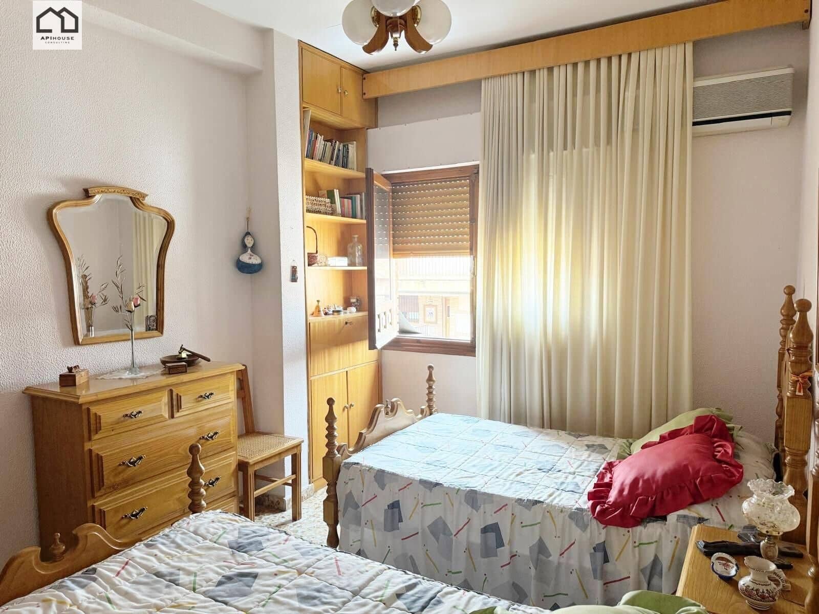 6 Zimmer Haus zu verkaufen in Santa Olalla mit Garage - 180.000 € (Ref: 9506869)