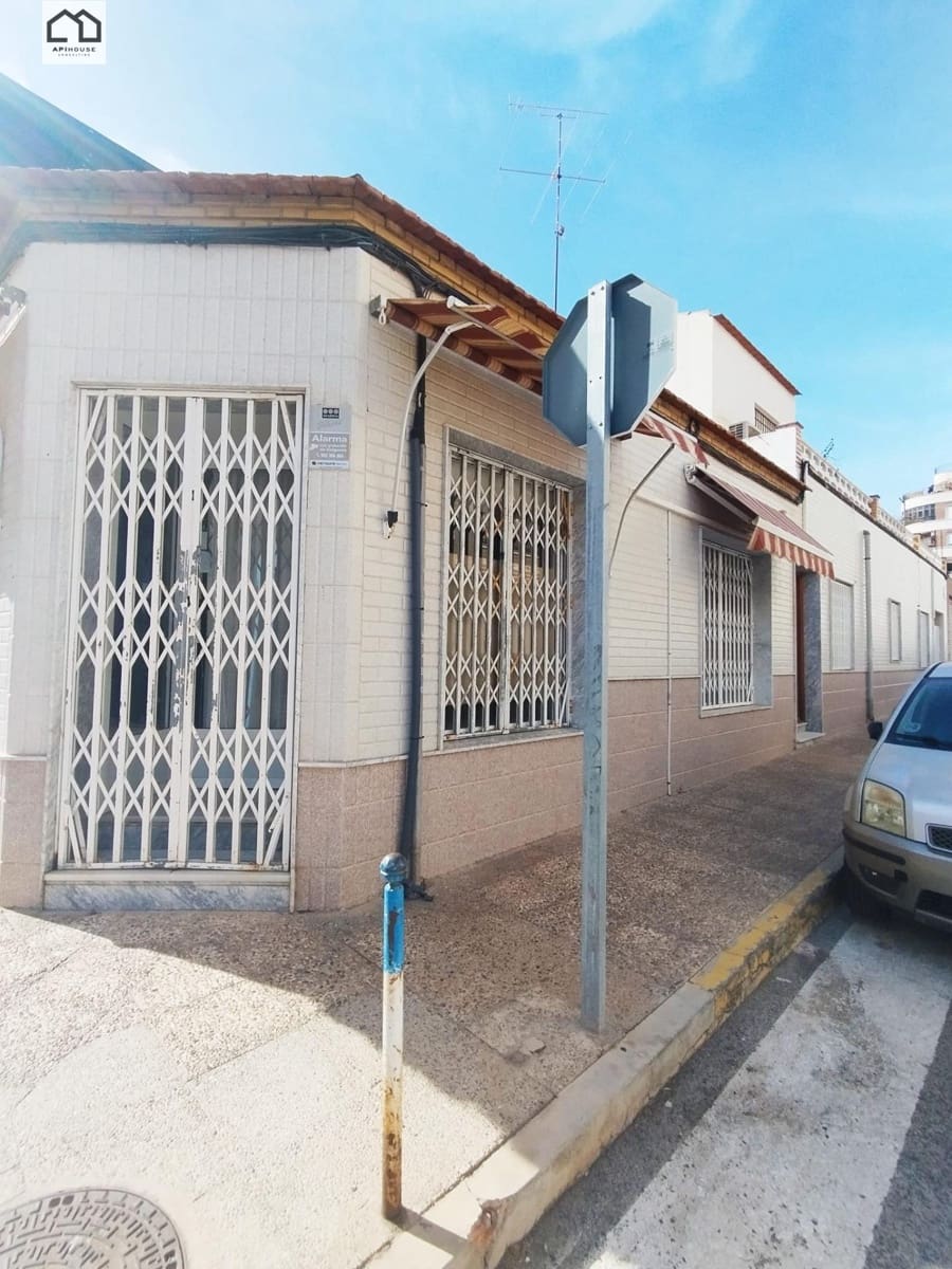 Bouwgrond te koop in Torrevieja - € 385.000 (Ref: 9506873)