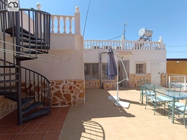 4 soveværelse Byhus til salg i Los Montesinos med swimmingpool garage - € 286.000 (Ref: 9506875)