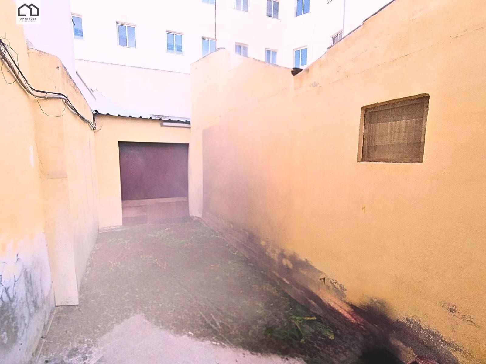 Townhouse for sale in Torrevieja - € 98,000 (Ref: 9506876)