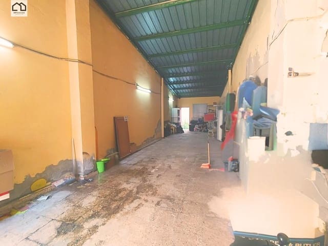 Townhouse for sale in Torrevieja - € 98,000 (Ref: 9506876)